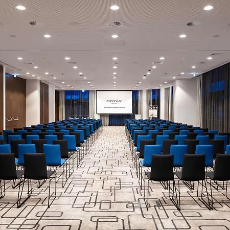 Mercure Warszawa Ursus Station-3